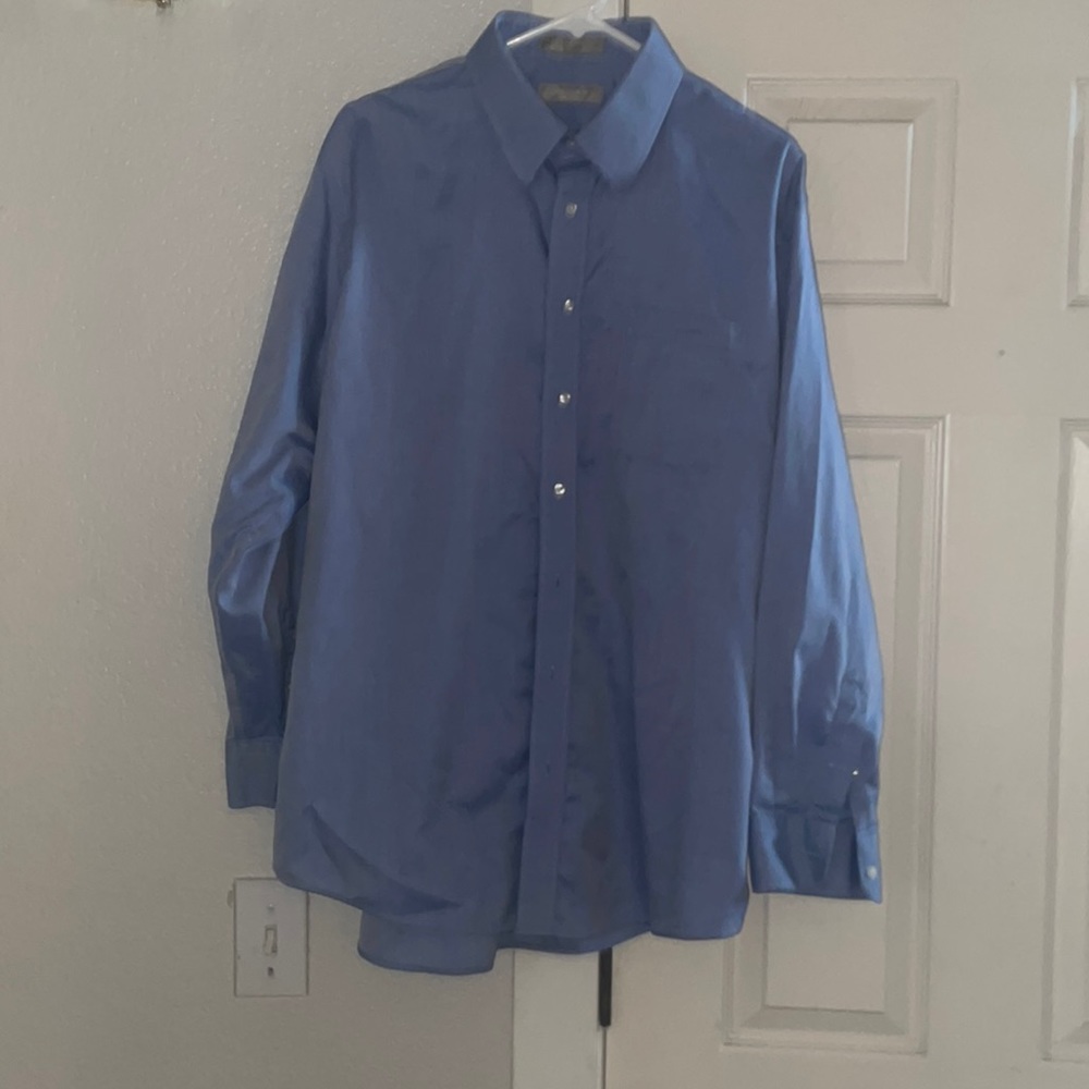 Men’s Nordstroms Traditional Fit Wrinkle Free 100%CN blue dress shirt 17 1/2-35